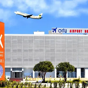 Hotel Orty Airport Smirne